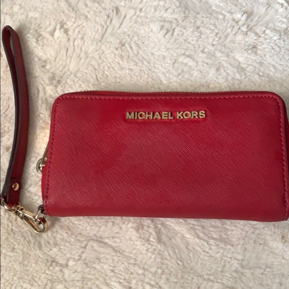 Michael Kors wristlet